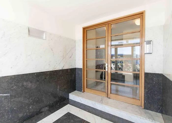 The Collection | Gros * San Sebastián